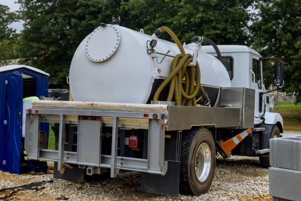Best Portable restroom trailer rental  in Cassville, MO